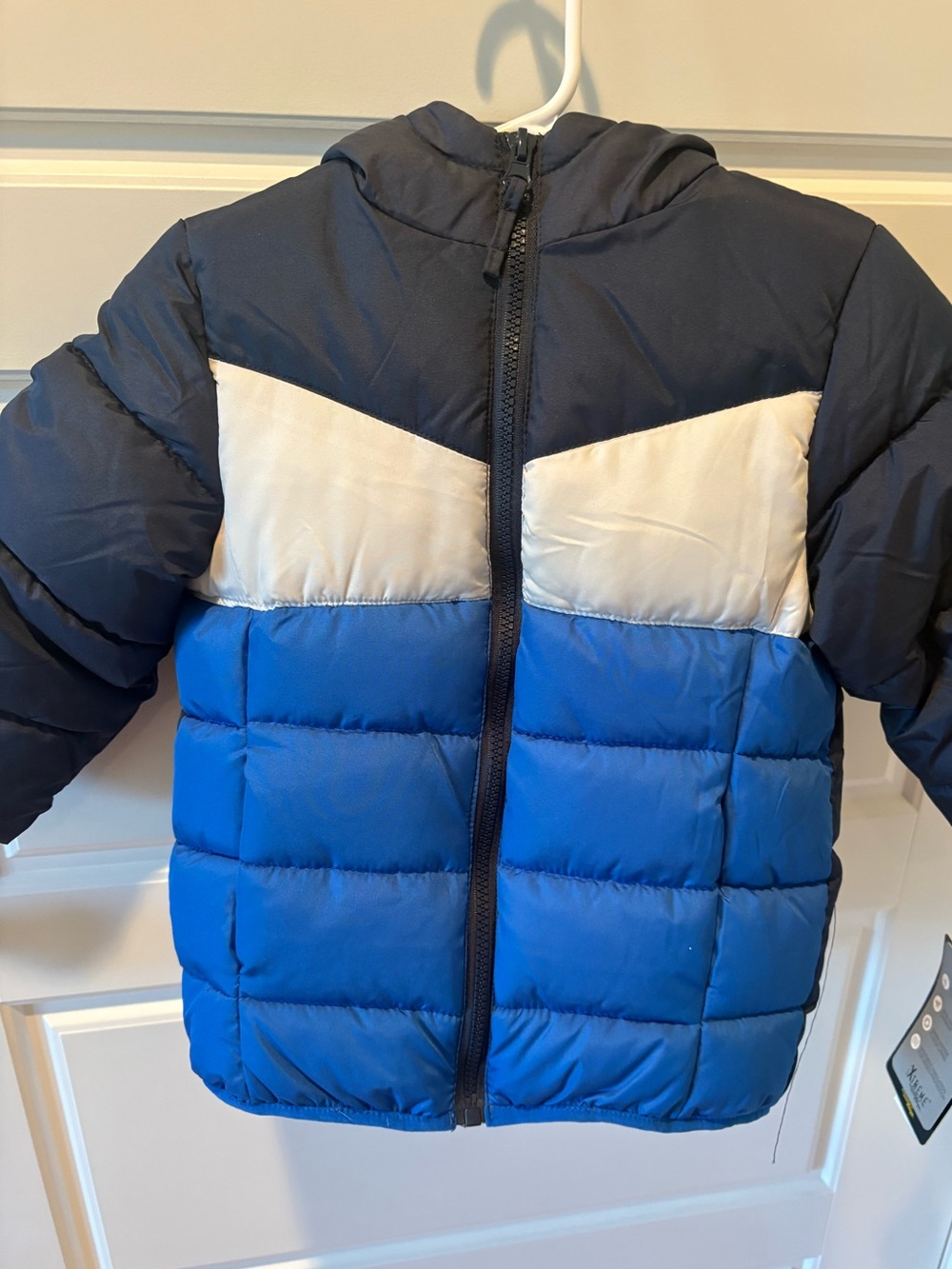 NWT Ixtreme Outfitters Boys Size 2T Hooded Winter Coat Blue